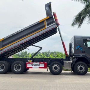 XE TẢI BEN CHENGLONG H5 360 HP (8x4) CẦU LÁP